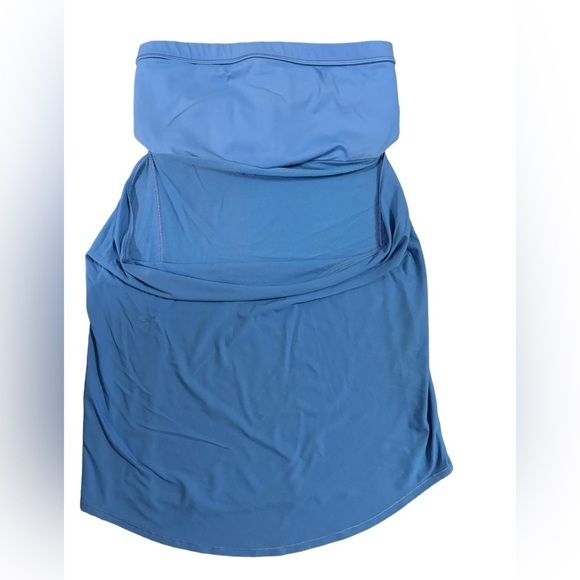 Lululemon open low back built in bra tank top bright blue size 8 - Picture 8 of 8